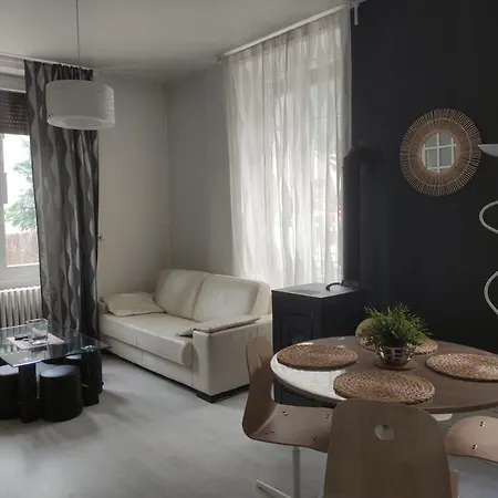 아파트 La Casona Le Bourg-dʼOisans